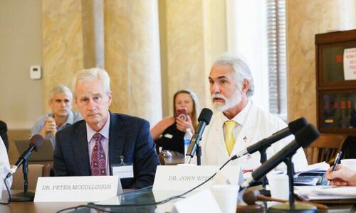 Doctors, Scientists Call On Mississippi Officials To Take COVID Vaccines Off The Market