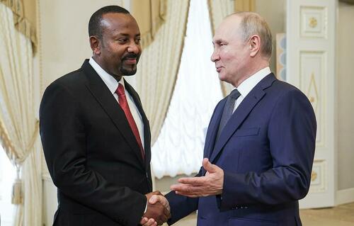 Le Premier ministre éthiopien Abiy Ahmed et le président russe Vladimir Poutine