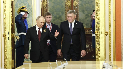 Slovakia's Fico Hits Back At EU Criticism For Attending Moscow V-Day Parade thumbnail