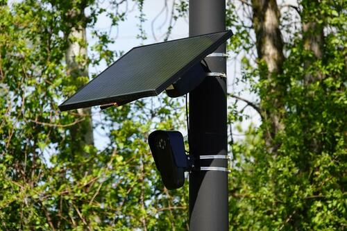 Flock Blinks: Surveillance Giant Slashes Data Retention After 50 Jurisdictions Walk, Cams Destroyed