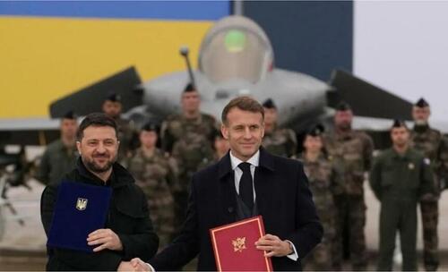 Zelensky Inks Huge Fighter Plane Deal With France Amid $100M Corruption Scandal thumbnail