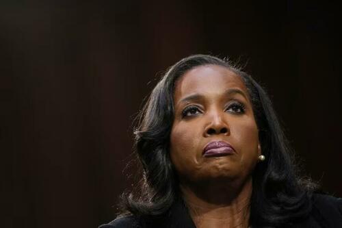 DOJ Opens Grand Jury Criminal Investigation Fed Governor Lisa Cook Over Mortgage Fraud Allegations