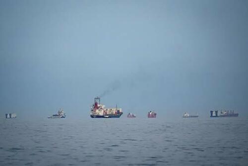 UN Maritime Agency Initiates Plan To Clear Hormuz Traffic: Hundreds Of Vessels, 11K Sailors