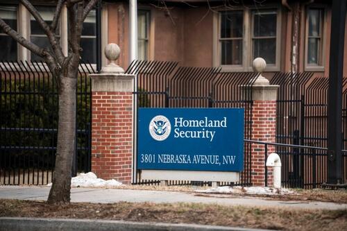 Obama-Appointed Judge Temporarily Blocks DHS From Ending Protected Status For Somali Immigrants