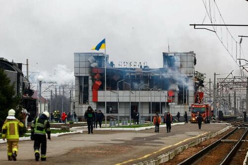 Russian Forces Advance As Ukraine Hit By More Than 600 Drone Strikes Overnight