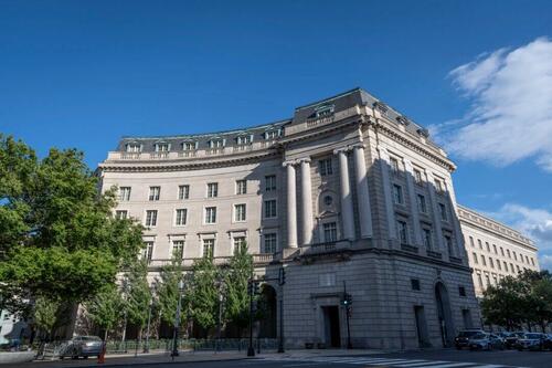 IRS Unveils New Federal Income Tax Brackets For 2025