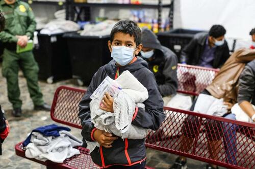 Nearly 25,000 Missing Illegal Immigrant Children Have Been Found: Tom Homan thumbnail