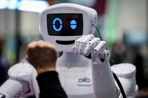 Prominent Personalities Sign Letter Seeking Ban On 'Development Of Superintelligence' thumbnail