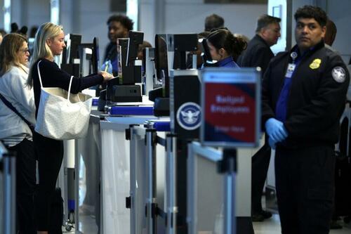 Transportation Secretary Sean Duffy Warns Of Nationwide Flight Delays Amid Government Shutdown