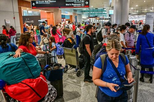 FAA Reports 400% Surge Of In-Flight Outbursts, DoT Launches Civility Campaign