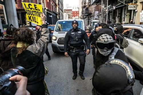 ICE Announces 'Most Successful' Recruitment Campaign In US History thumbnail