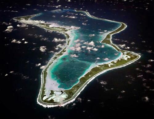 US Retains Right To 'Militarily Secure' Chagos Air Base, Trump Says thumbnail