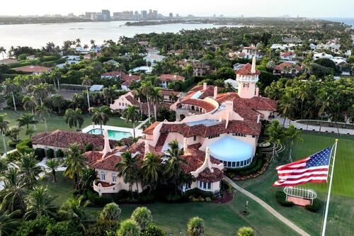 US Fighter Jets Intercept Civilian Aircraft Flying Near Trump's Mar-a-Lago