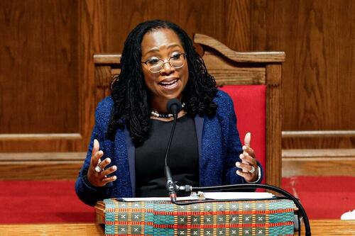 Supreme Court's Ketanji Jackson Says Criticizing Judges Is 'Attack On Democracy' thumbnail