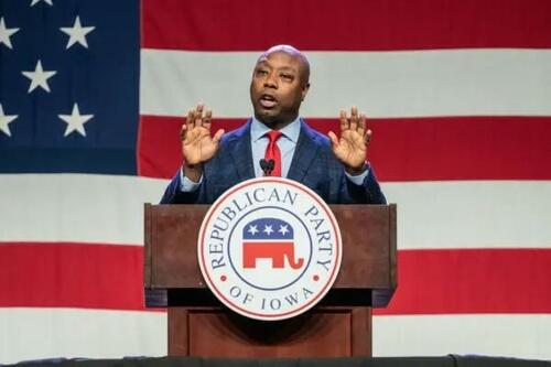 U.S. Senator and 2024 Republican Presidential hopeful Tim Scott speaks at the Republican Party of Iowa's 2023 Lincoln Dinner at the Iowa Events Center in Des Moines, Iowa, on July 28, 2023. (Sergio Flores/AFP via Getty Images)
