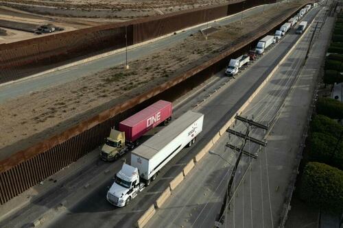 Nearly 2,000 Truckers Deemed Unfit Are Removed From American Roads thumbnail