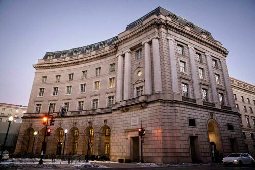 House Approves Bill Blocking IRS Fines Without Specific Supervisory Approval