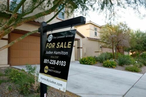 Trump To Unveil Plan Allowing Homebuyers To Use 401(k) Funds For Down Payments thumbnail