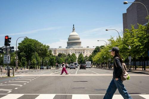 House Democrats Expand Midterm 'Red To Blue' Target Map To 30 Seats