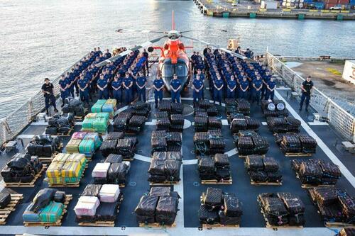 US Coast Guard Operation Seizes 150,000 Pounds Of Cocaine | ZeroHedge