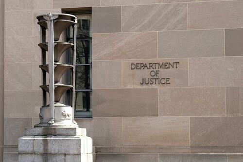 Ex-Fed Adviser Sentenced To 38 Months For Passing Sensitive Info To China