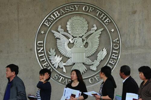 US Resumes Student Visas With Stricter Social Media Vetting thumbnail