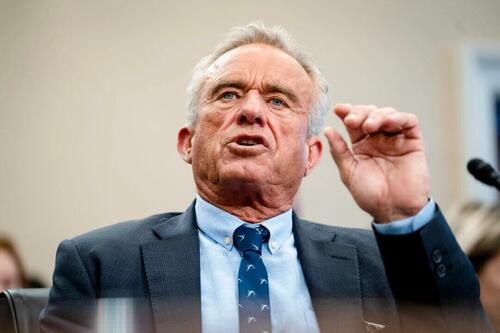 RFK Jr. Bans Illegal Immigrants From Government-Funded Programs thumbnail
