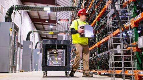 Data Center Volatility, Batteries And The Electric Grid’s New Reality Data Center Volatility, Batteries And The Electric Grid’s New Reality