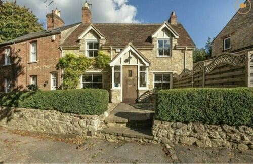 overpriced UK house