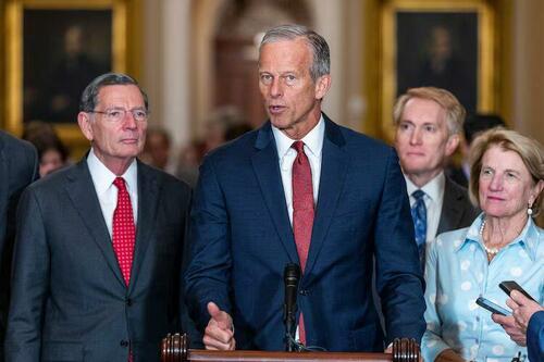 Senate GOP Mull Filibuster Reform To End Shutdown