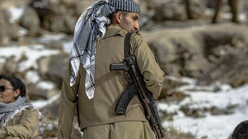 Iranian Kurdish Groups Deny Receiving US Arms After Trump's 'Guns For Protesters' Remark