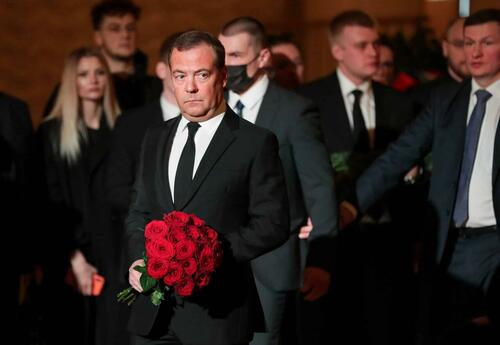 Russia Will Target Any 'Coalition Of The Willing' Forces In Ukraine thumbnail