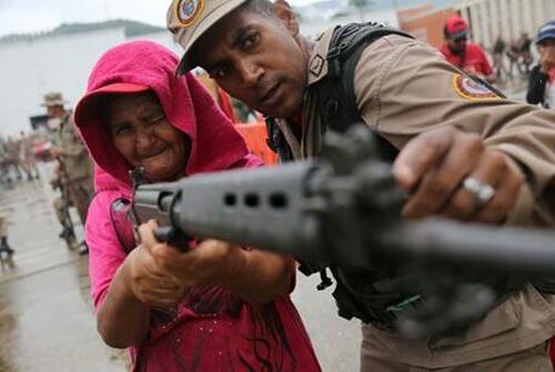 Maduro’s ‘Massive Mobilization’ Includes Millions Of Poorly Armed Civilian Militia
