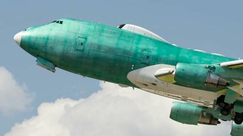 Watch: Rare “Naked” ‘Doomsday Plane’ Spotted Flying Over Texas