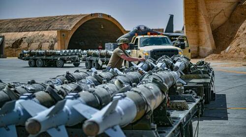 Trump To Send $300M In Weapons To Ukraine Drawn From Pentagon Reserves