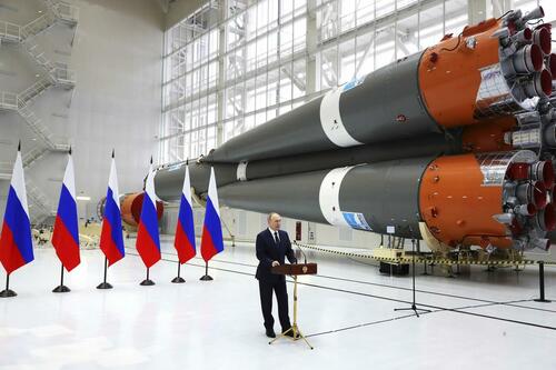 West Wanted To Provoke Russia Into Using Nukes In Ukraine, Putin Claims thumbnail