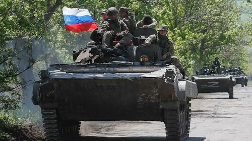 Russia Army Captures Two More Settlements In 3rd Straight Month Of Advance In Ukraine's East thumbnail