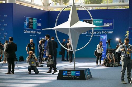 Rutte Touts 'Literally Billions' Invested To Drastically Ramp Up NATO's Drone Capabilities
