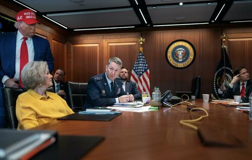 White House Suspects NY Times Reporters Have Situation Room Recordings