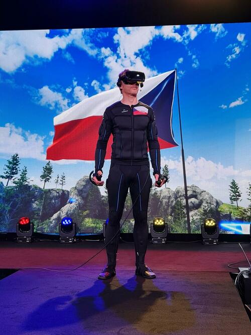 Virtual ‘Teslasuit’ Could Make ‘Sex In Metaverse’ Possible