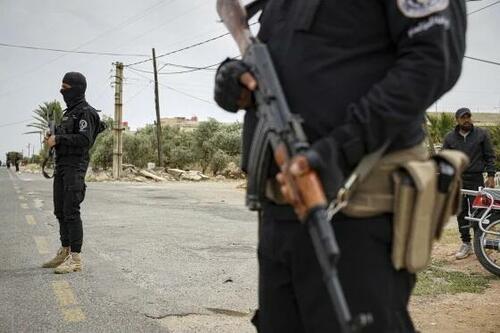 New Syria Fighting Erupts Overnight, Shattering Fragile US-Backed Truce thumbnail