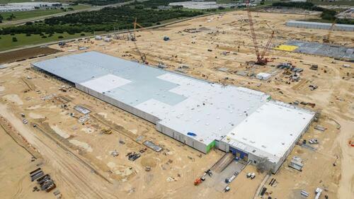 Texas Is Preparing To Cut Off Power To Data Centers During Grid Emergencies