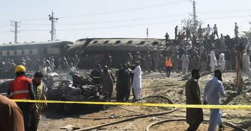 Suicide Bomb Attack On Train In Pakistan Kills At Least 30, Over 100 Wounded