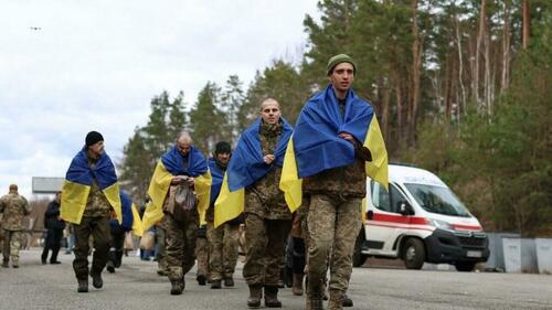 Russian Military Accuses Ukraine Of Halting Agreed-To Prisoner Swap thumbnail