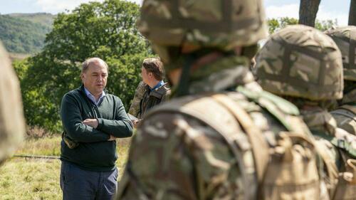 UK Military Begins Training 10,000 Ukrainians On British Soil Amid Calls For “Insurgency”