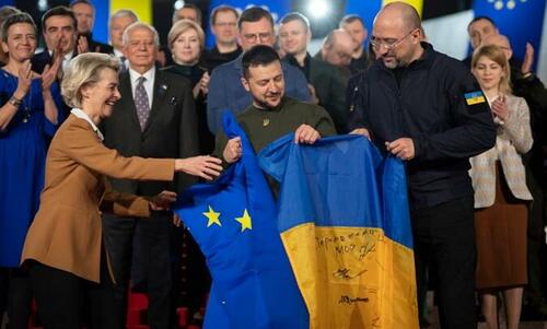 Zelensky Claims Trump Is Considering US Boots On The Ground In Ukraine thumbnail